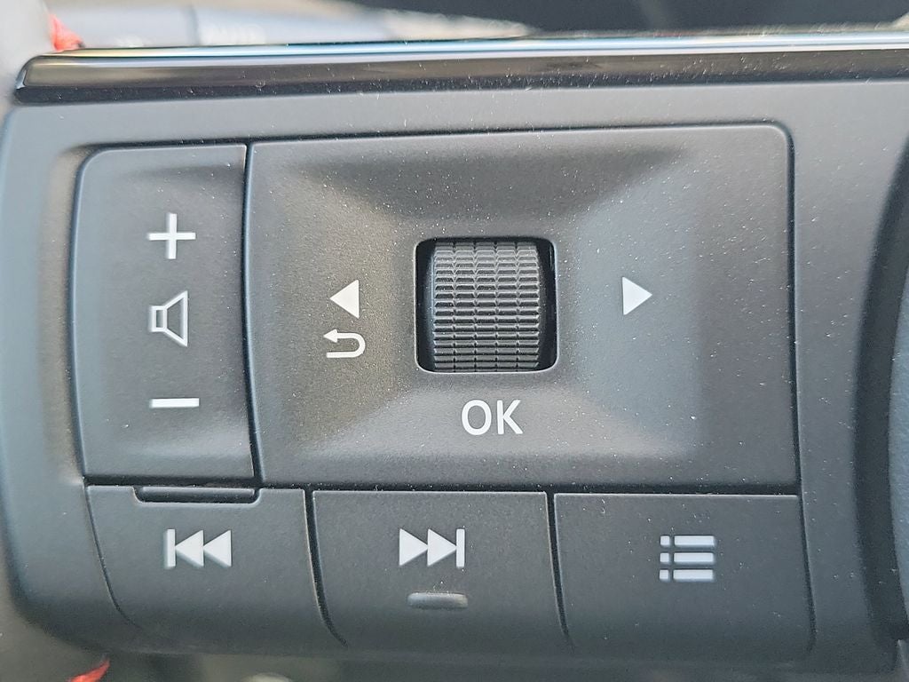 2026 Nissan Kicks SR Premium