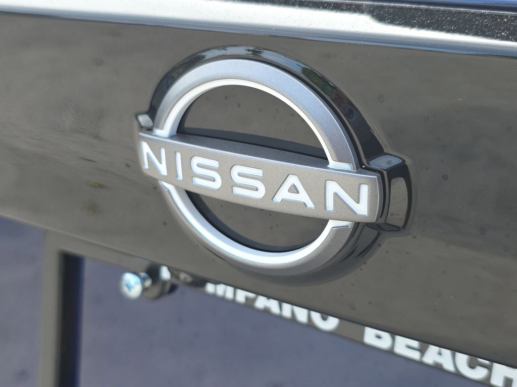 2026 Nissan Kicks SR Premium