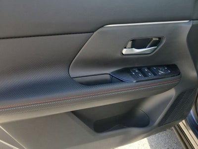 2026 Nissan Kicks SR Premium