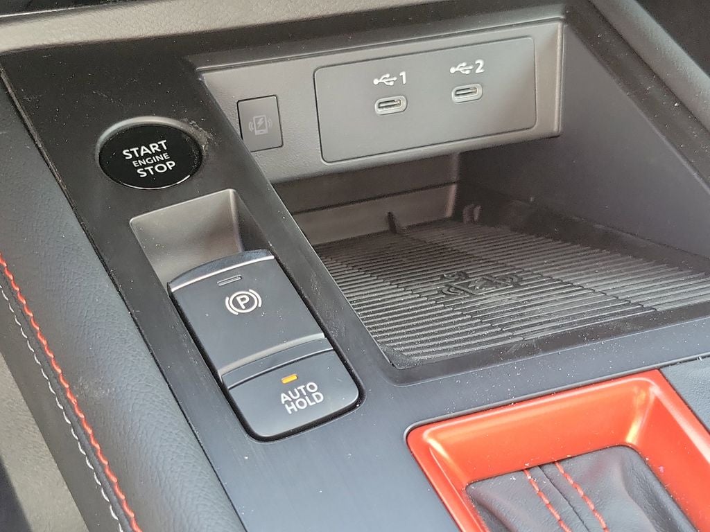 2026 Nissan Kicks SR Premium