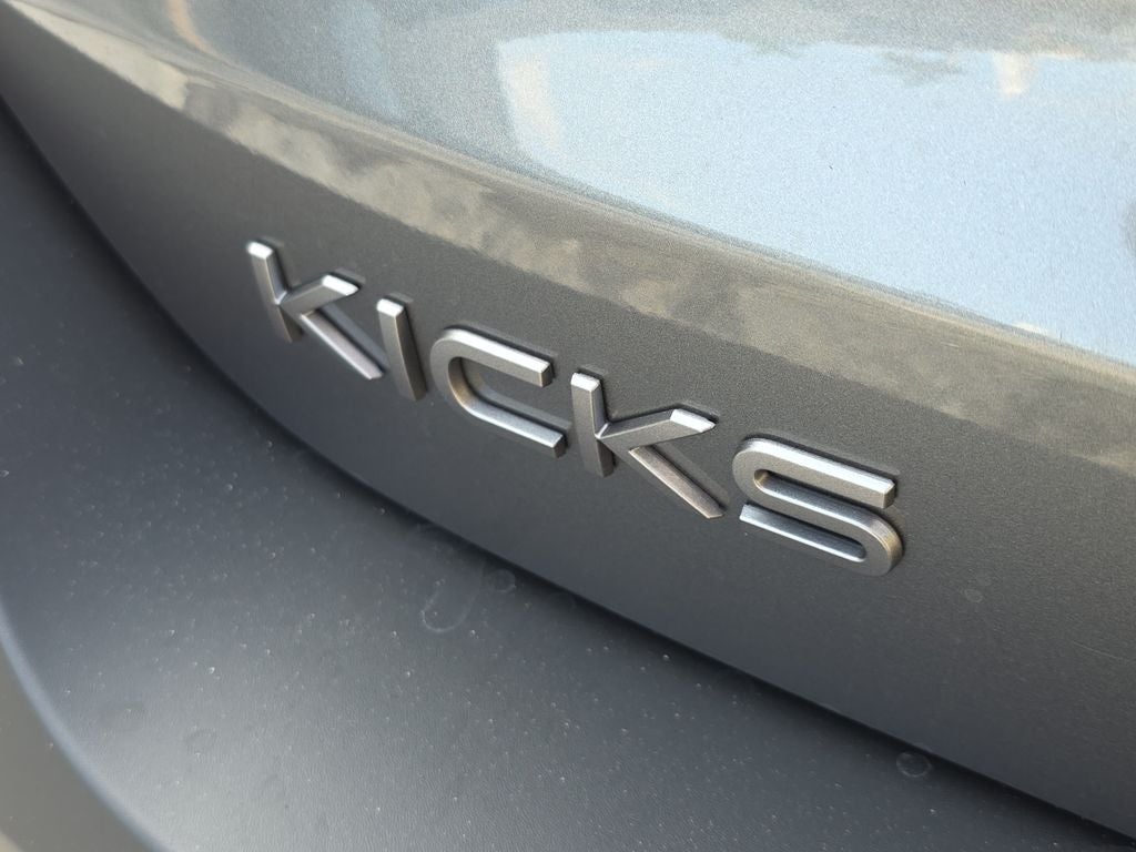 2026 Nissan Kicks SR Premium PKG.