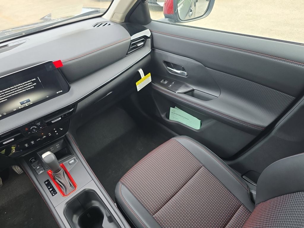 2026 Nissan Kicks SR Premium