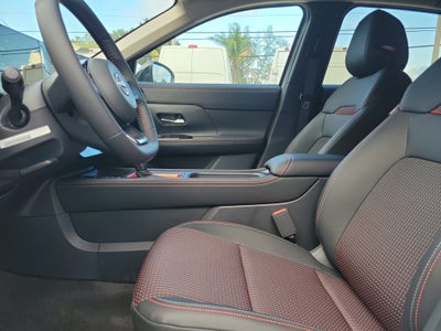 2026 Nissan Kicks SR Premium