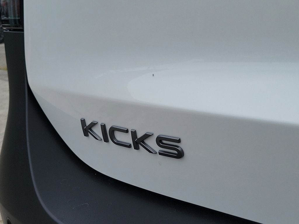 2026 Nissan Kicks SR Premium AWD
