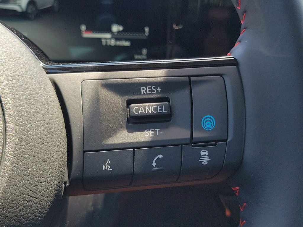 2026 Nissan Kicks SR Premium