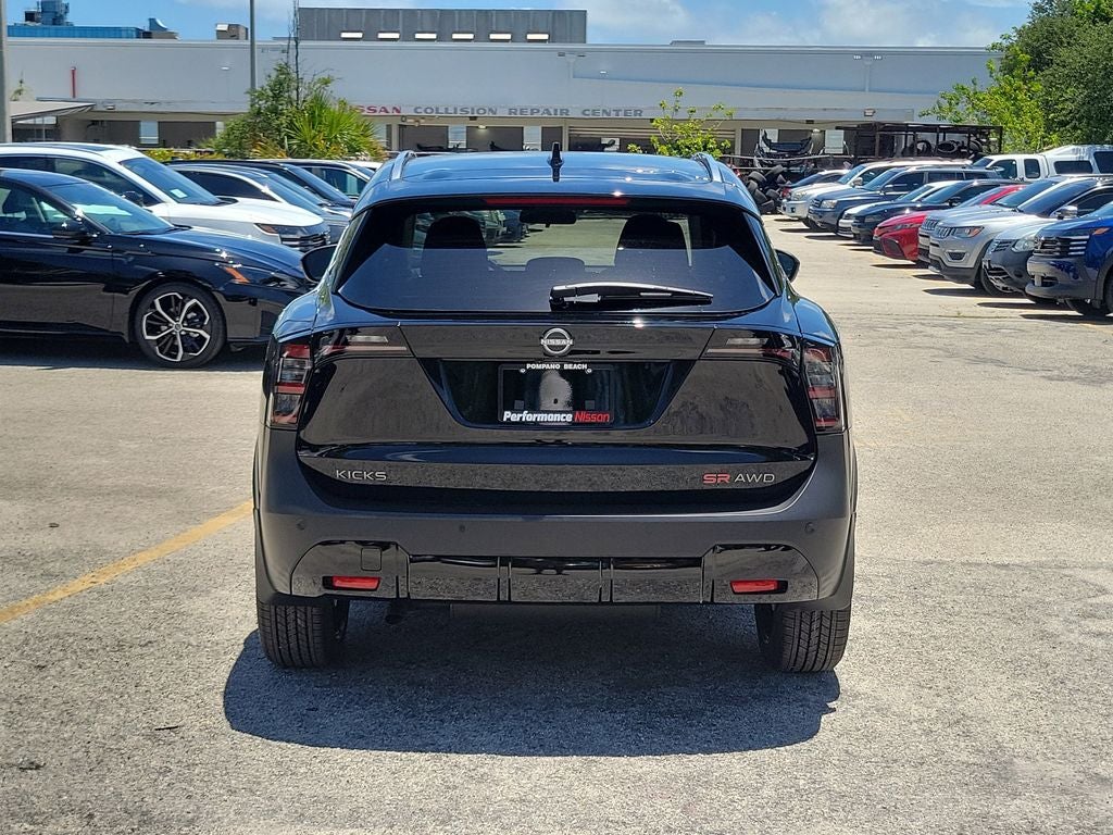 2026 Nissan Kicks SR Premium
