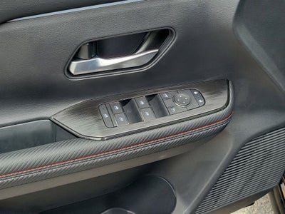 2026 Nissan Kicks SR Premium