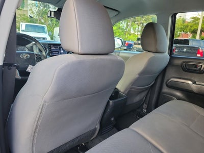 2022 Toyota Tacoma SR5