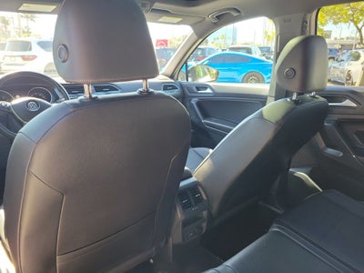 2020 Volkswagen Tiguan 2.0T SE R-Line Black 4Motion