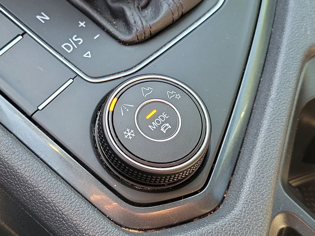 2020 Volkswagen Tiguan 2.0T SE R-Line Black 4Motion