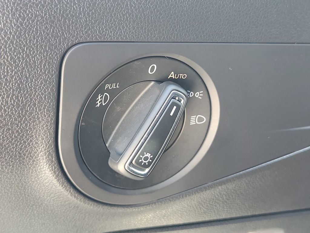 2021 Volkswagen Tiguan 2.0T SEL