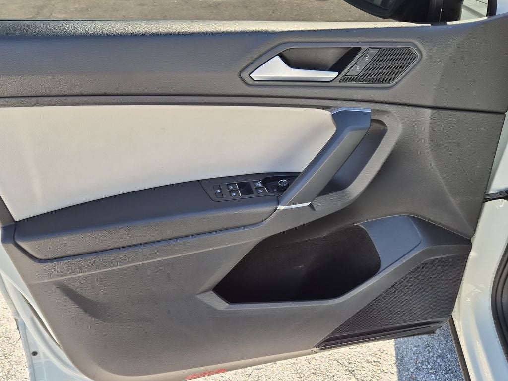 2020 Volkswagen Tiguan 2.0T SE