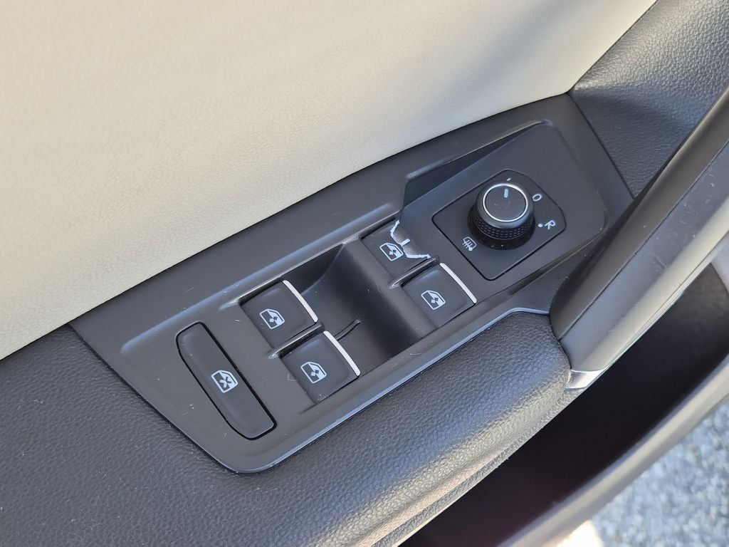 2020 Volkswagen Tiguan 2.0T SE