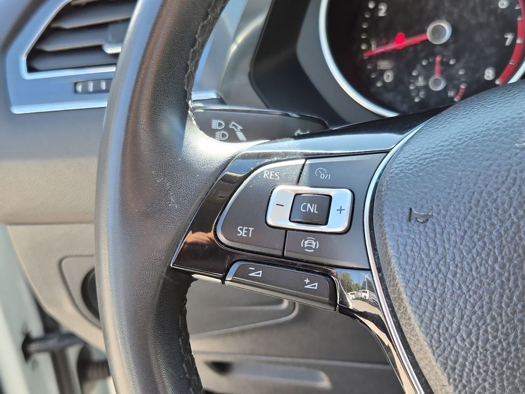 2020 Volkswagen Tiguan 2.0T SE