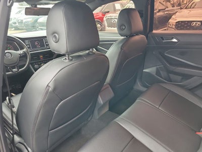 2019 Volkswagen Jetta R-Line