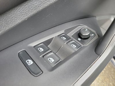 2019 Volkswagen Jetta R-Line