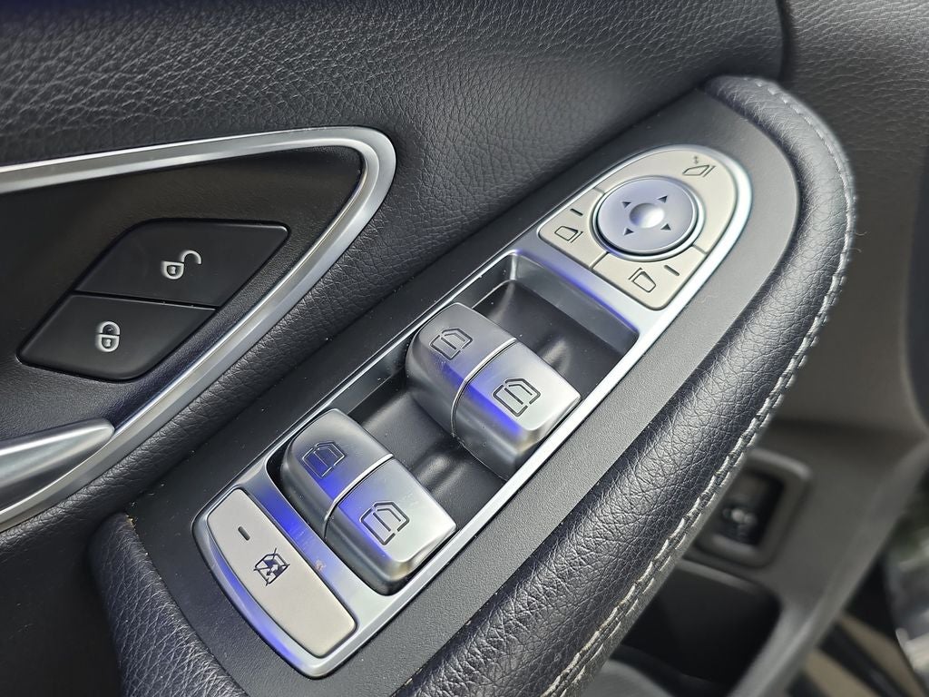 2019 Mercedes-Benz C-Class C 300 PREMIUM PACKAGE