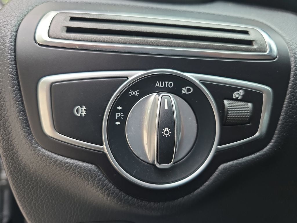 2019 Mercedes-Benz C-Class C 300 PREMIUM PACKAGE