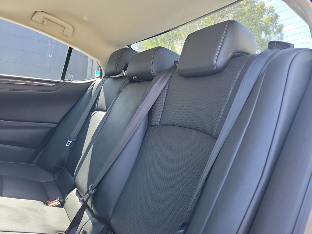 2019 Lexus ES 350