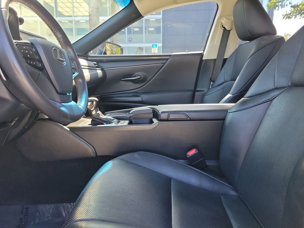 2019 Lexus ES 350