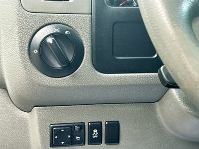 2017 Nissan NV Passenger SV