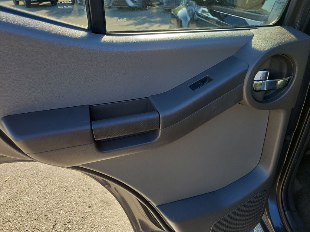 2015 Nissan Xterra S