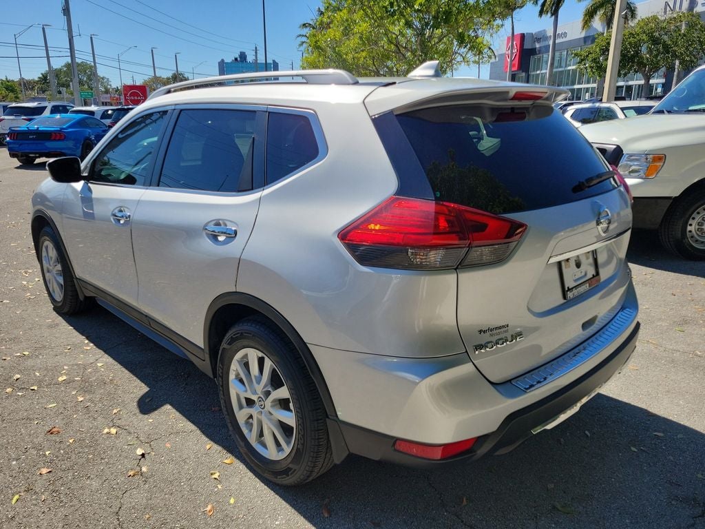 2017 Nissan Rogue SV