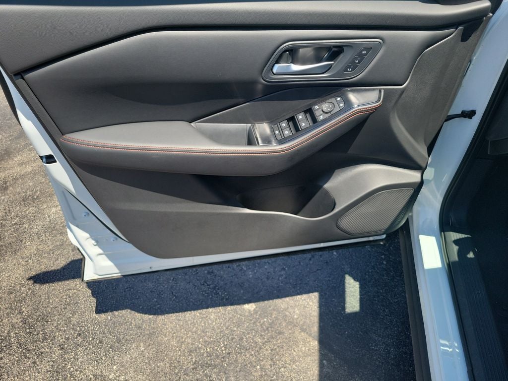 2026 Nissan Rogue Rock Creek Premium