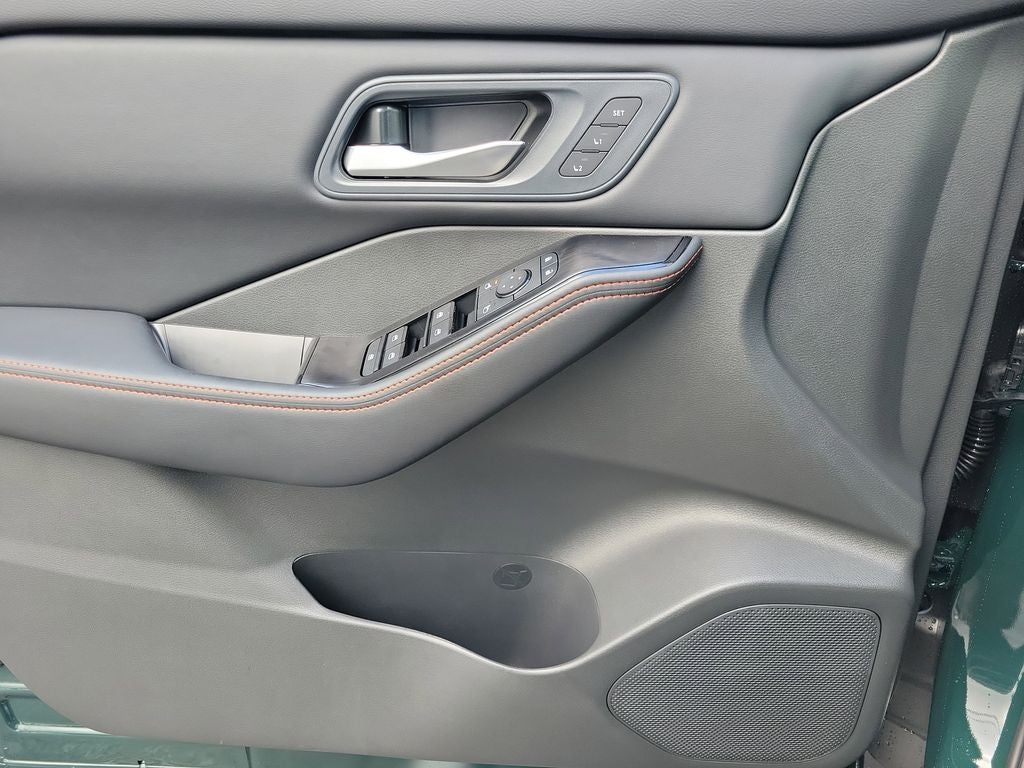 2026 Nissan Rogue Rock Creek Premium