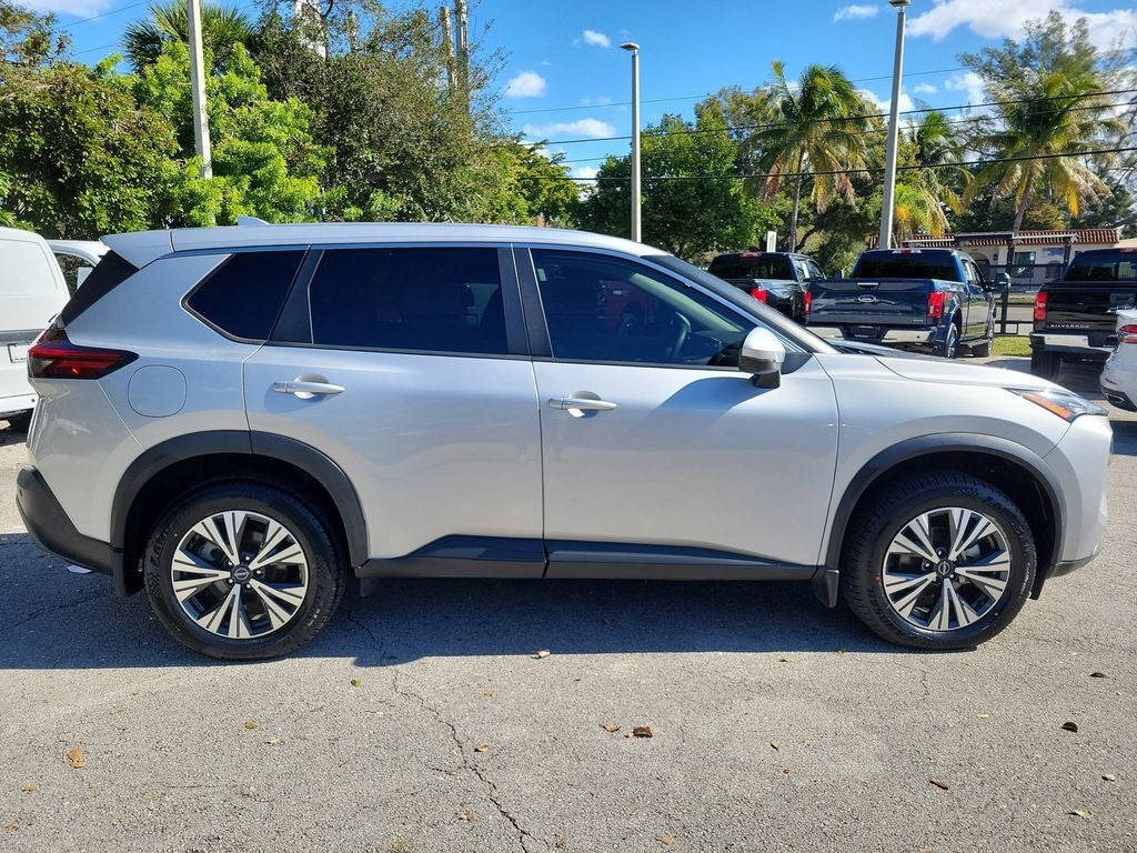 2022 Nissan Rogue SV