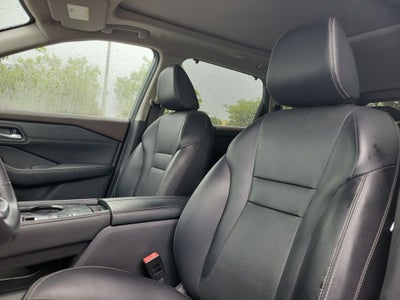 2022 Nissan Rogue SL w/Premium Package