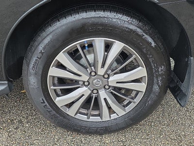 2019 Nissan Pathfinder SL