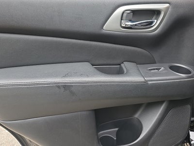 2019 Nissan Pathfinder SL