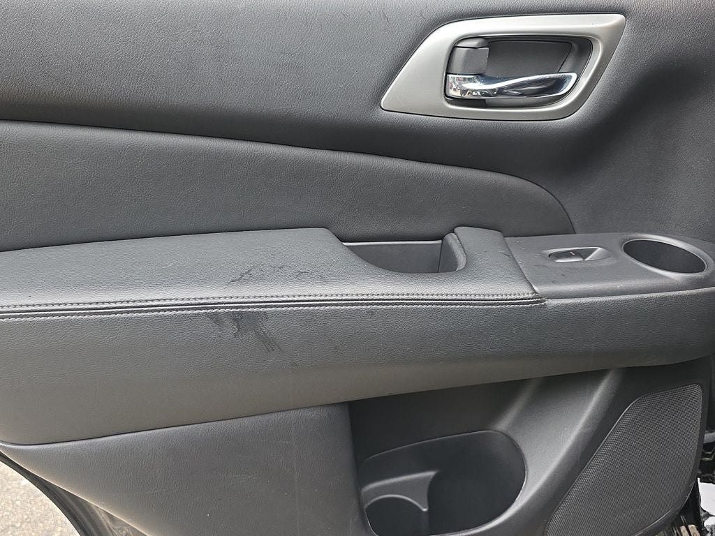 2019 Nissan Pathfinder SL
