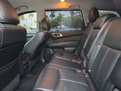 2019 Nissan Pathfinder SL