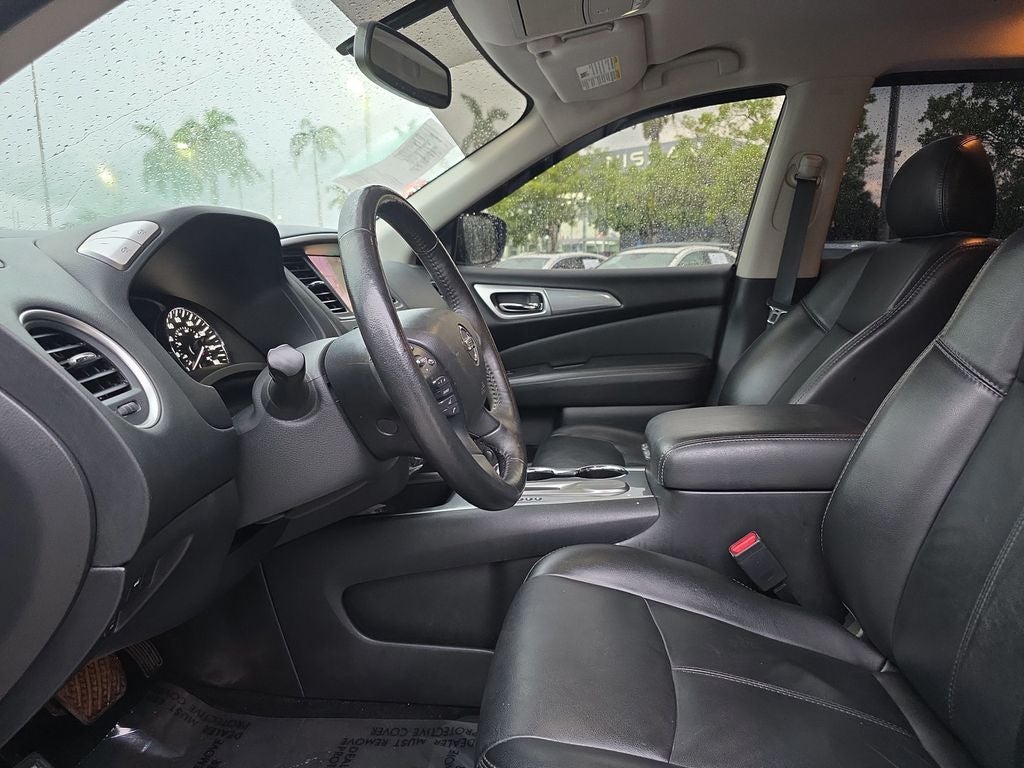 2019 Nissan Pathfinder SL