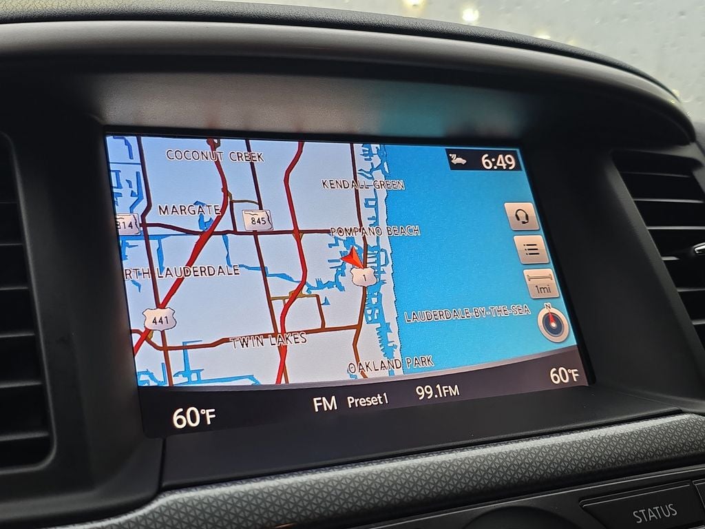 2019 Nissan Pathfinder SL