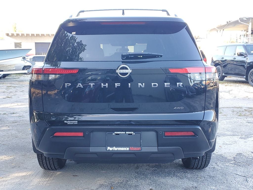 2026 Nissan Pathfinder SV