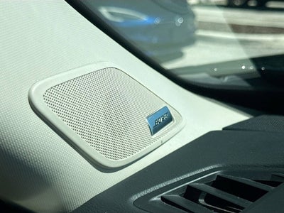 2022 Nissan Pathfinder SL 4WD W/ PREMIUM PKG