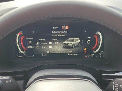 2026 Nissan Pathfinder SL