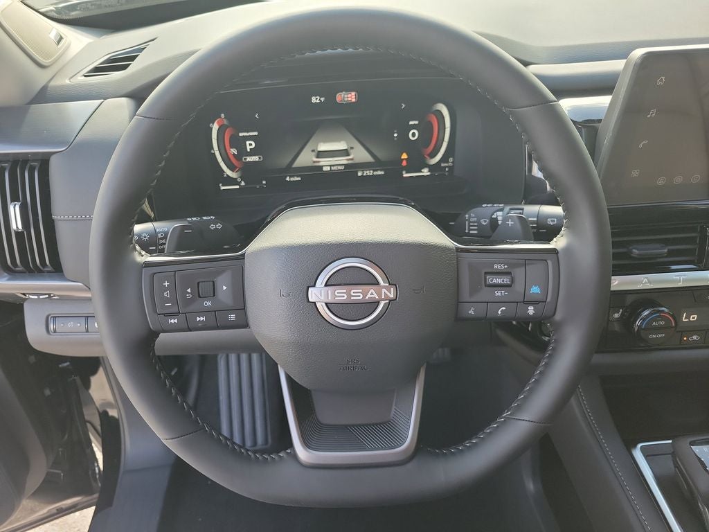 2026 Nissan Pathfinder SL Premium