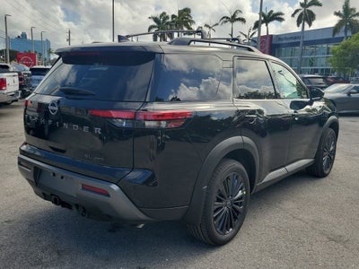 2026 Nissan Pathfinder SL Premium