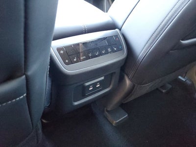 2026 Nissan Pathfinder SL Premium