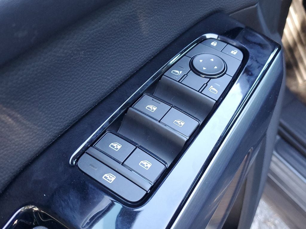 2026 Nissan Pathfinder SL Premium