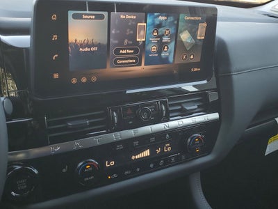 2026 Nissan Pathfinder SL Premium