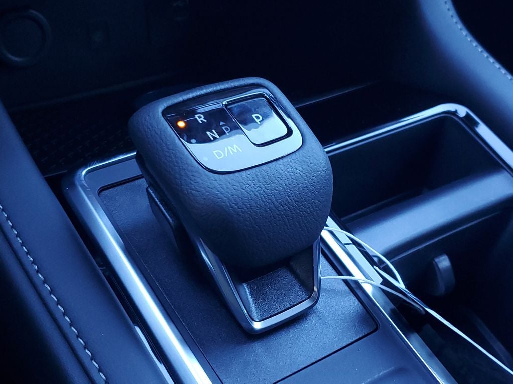 2026 Nissan Pathfinder SL Premium