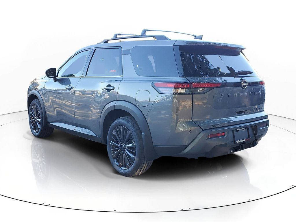 2026 Nissan Pathfinder SL Premium