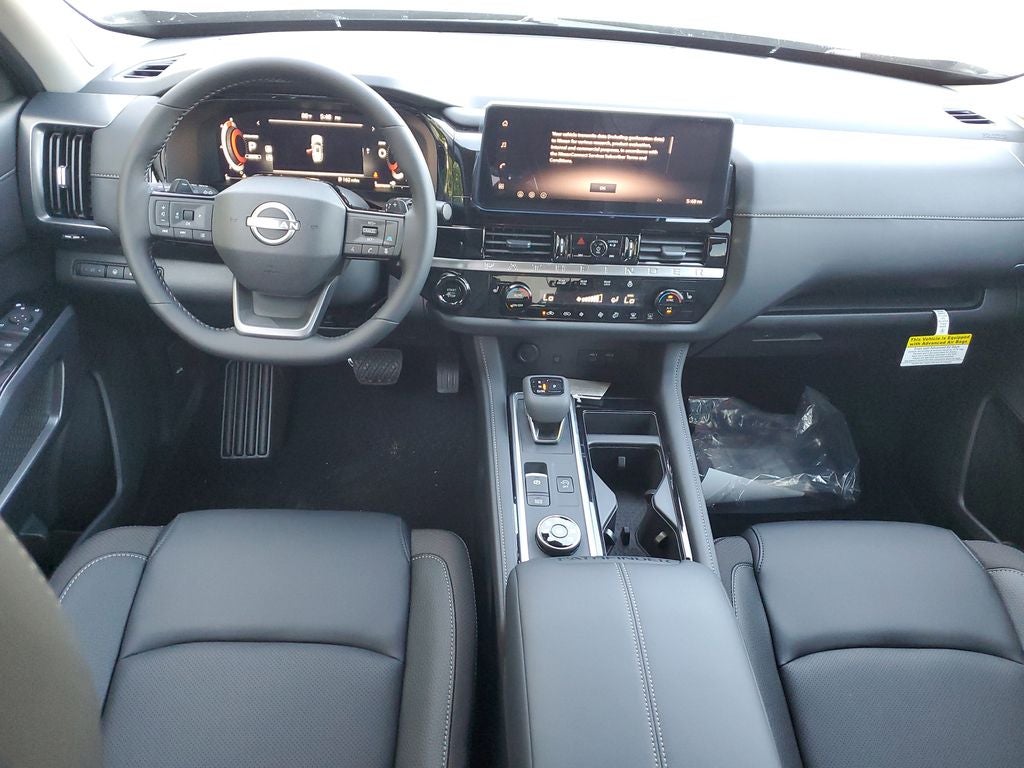 2026 Nissan Pathfinder SL Premium