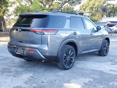 2026 Nissan Pathfinder SL Premium