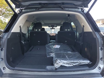 2026 Nissan Pathfinder SL Premium